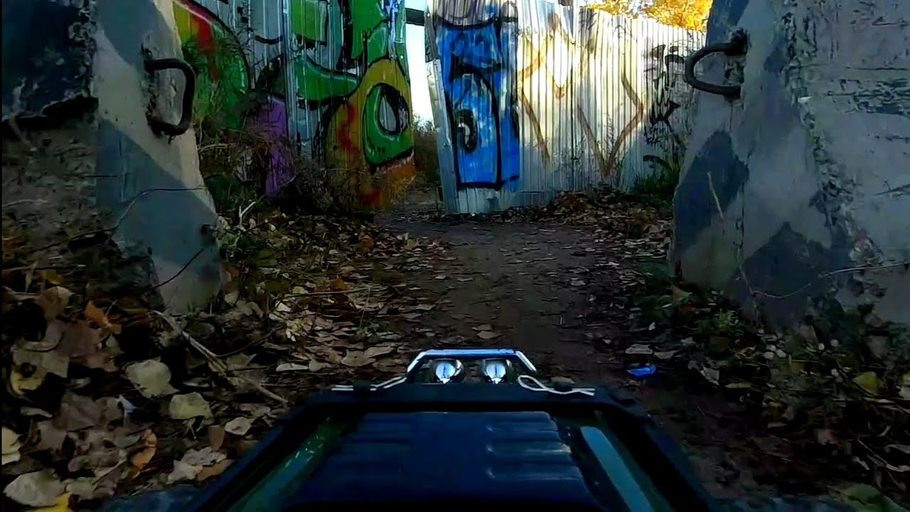 TRAXXAS SUMMIT / Прокатимся по району - YouTube