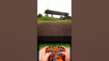 Crazy tight gap FPV freestyle #fpv #quadcopter #gaming #fpvfreestyle #drone #fpvdrone #fpvquad #game