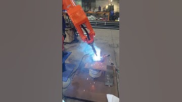 Bàn giao robot hàn mig công nghiệp 6 trục tại thanh hóa