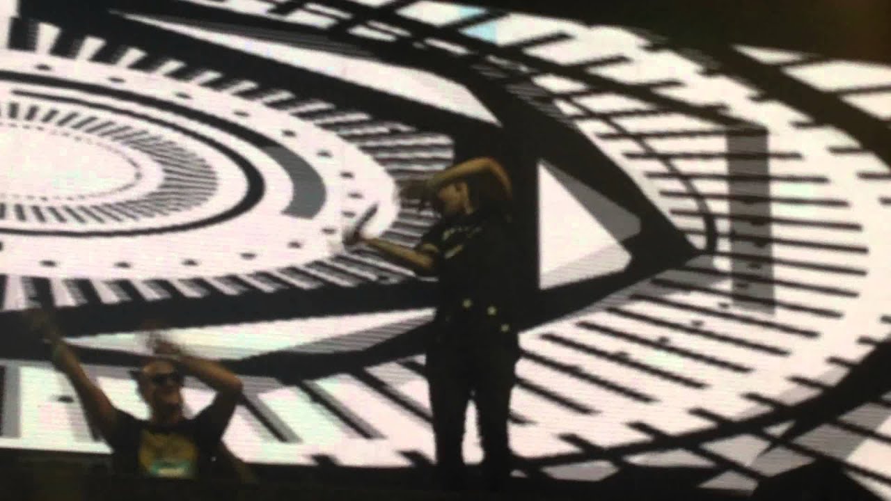 dj snake id skrillex dj snake id lollapalooza chile 2015 youtube dj snake id skrillex dj snake id lollapalooza chile 2015 youtube