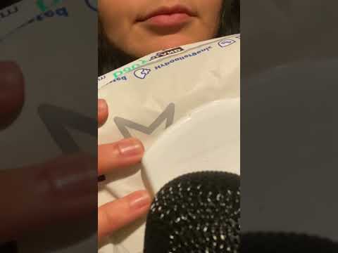 ASMR | Soft Wipes | Gentle Crinkles | No Talking