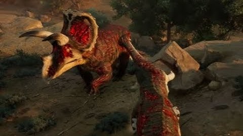 EO got shat on by a land sarco! (Path of Titans)