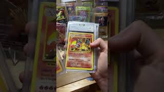 Voilà ta carte spécial Dracaufeu Charizard #alternative #charizard #dracaufeu #pokemon #151