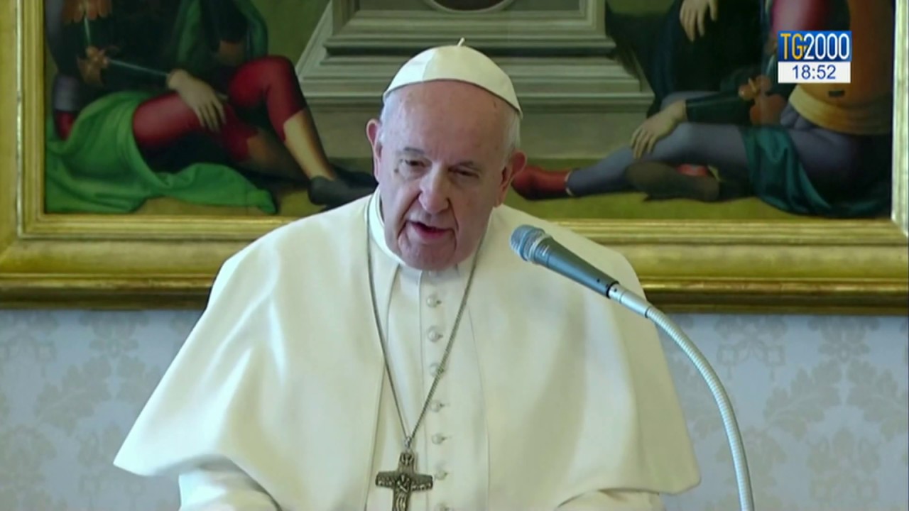 Papa affida ai carcerati 'Due palazzi'