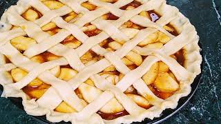 تارت تفاح ( فطيرة تفاح ) apple pie