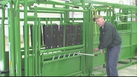 Tuff cattle handling system.