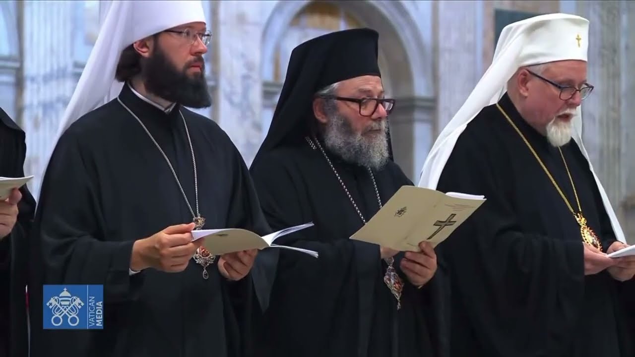 POPE LEO XIV Prays the NICENE CREED at the Ecumenical Service for Modern Martyrs