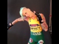 Aussie bec hyatts signature move