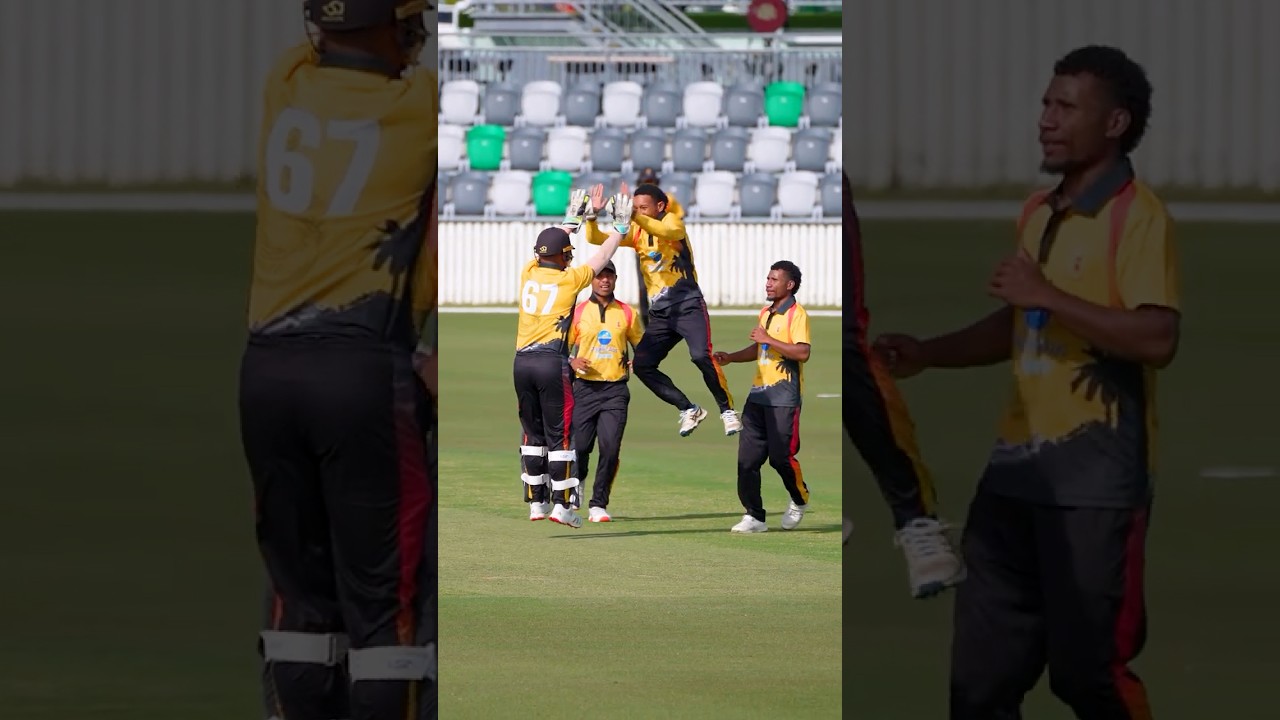 Papua New Guinea’s first wicket at the National Indigenous Cricket Championships 🇵🇬