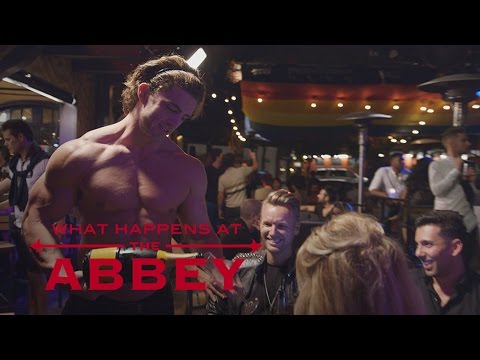 Brandi Glanville Gets Handsy at "The Abbey" | What Happens at The Abbey | E!