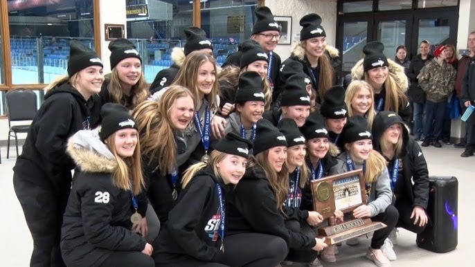 Warroad Warriors win coveted Minnesota girls hockey state title - BVM Sports