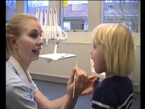 Video: En Sag Fra Lægepraksis. Svært Barn