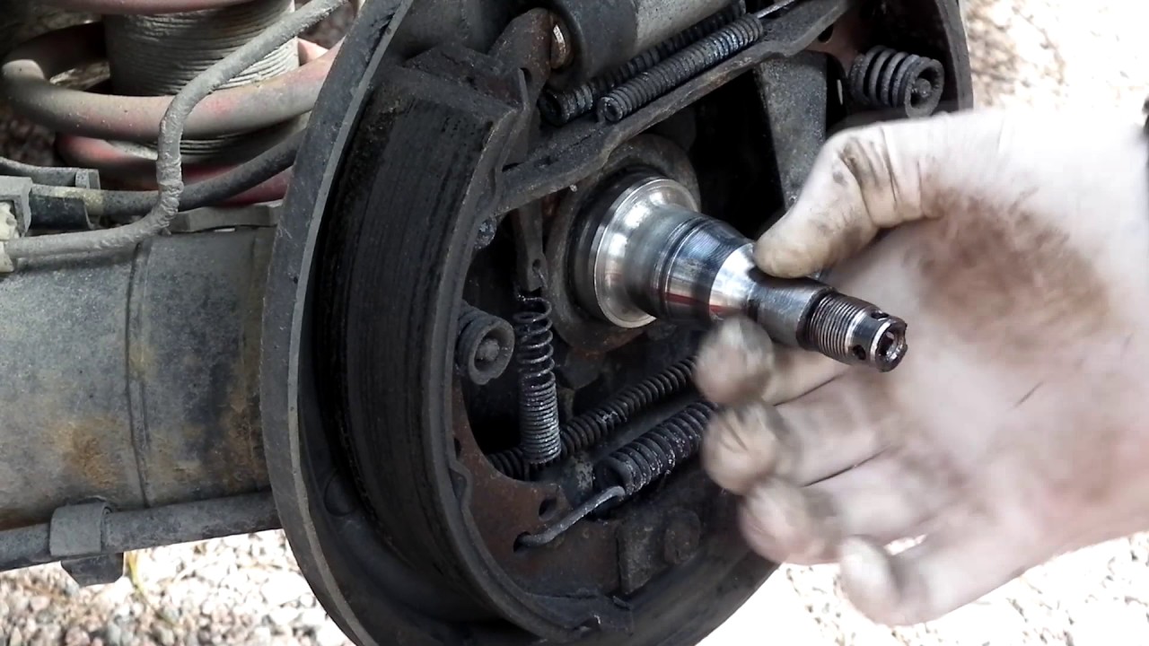Against the will training triangle Rear Wheel bearing replacement VW Golf - YouTube