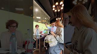 More Gifts Are Waiting In Paris, Hehе