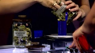 Kentucky House panel advances medical marijuana bill