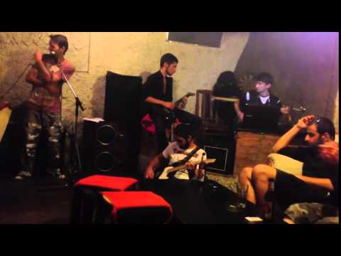 Guns'n'roses-in eredelis bar.temo,serge \u0026 kakha. 'Kakhazava' - კახა აფხაზავა