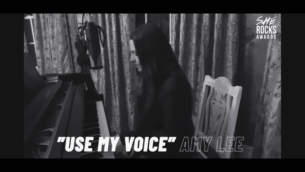 Amy Lee - Use My Voice ( Acoustic ) She Rocks Awards