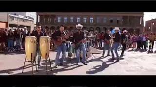 La zenda norteña, huapangos perros