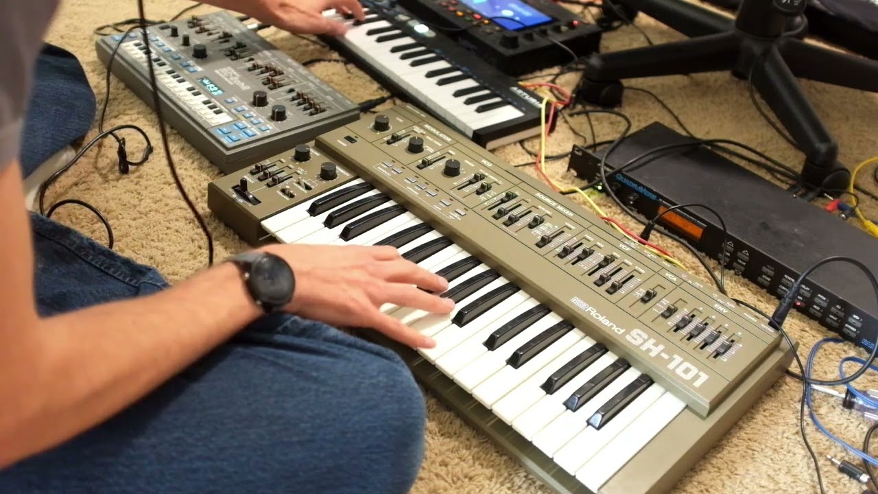 sh101 vs mc202 friendly comparison