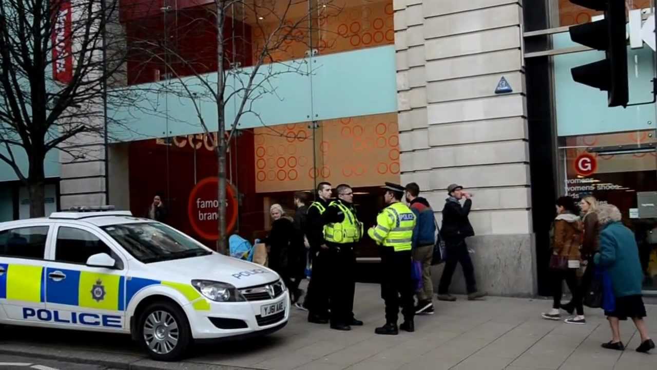 Police in action....West yorkshire police leeds YouTube