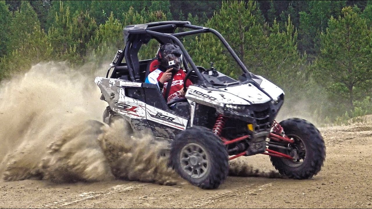 Polaris трехколесный авто