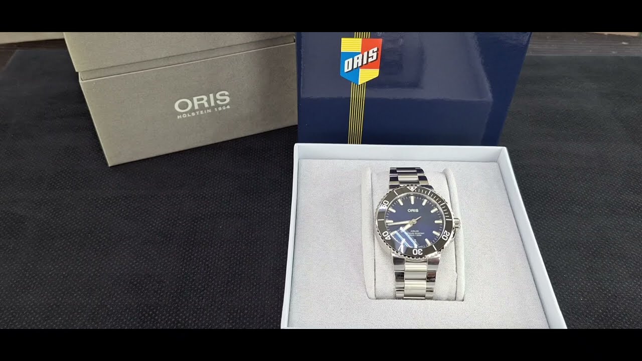 Часы наручные мужские Oris Aquis Date 01 733 7766 4135-07 8 22 05PEB