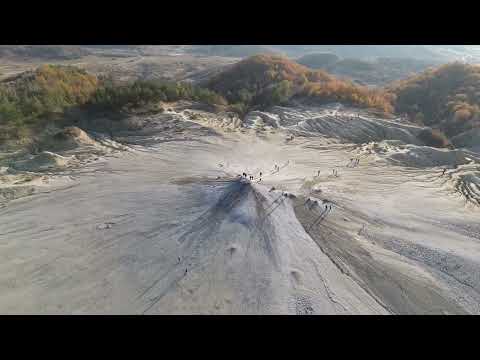 Vulcanii Noroioși de la Pâclele Mari, judetul Buzau