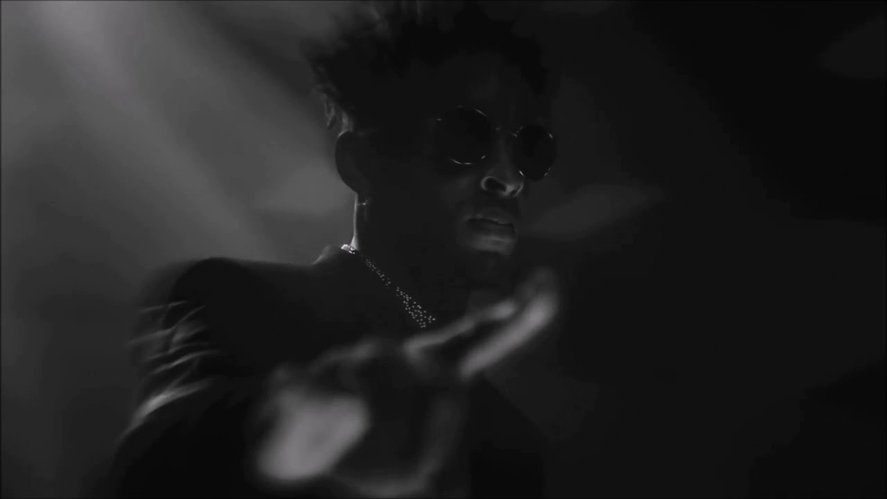 21 savage post. 21 Savage Dark. 21 Savage на аву. 21 Savage злой. 21 Savage Chain Savage.