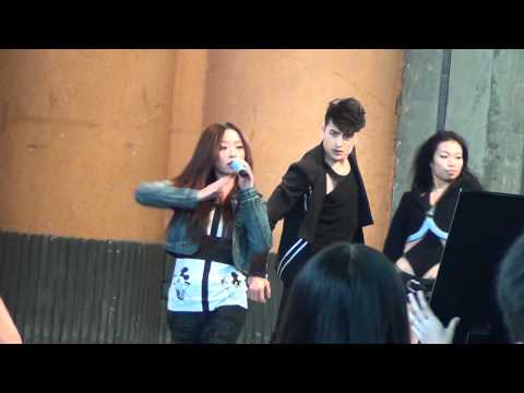 111203中歌榜欢唱会深圳站-张靓颖-大胆