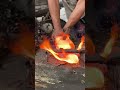 Membuka kolong per mobil #blacksmithing #medievalblacksmith