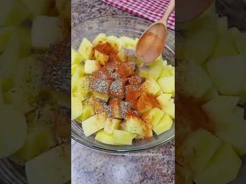 Ох, как это вкусно. А главное готовить проще простого! Картошка с курицей в духовке