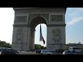Sinta a vibração da França - Banda ao vivo e bandeira tremulando no Arco do Triunfo de Paris #shorts