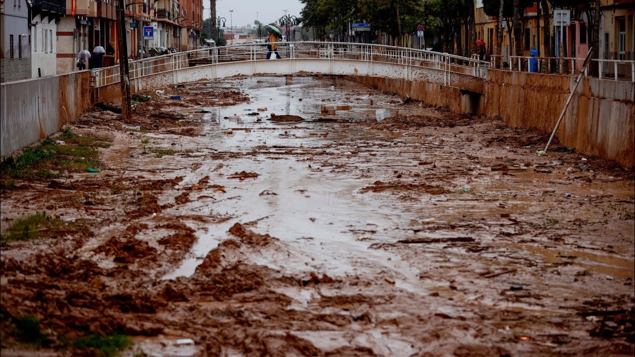 Red Alert in Spain as Storm Emilia Pounds Iberian Peninsula