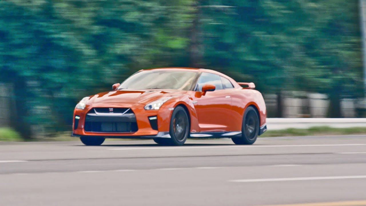 Nissan gtr official site