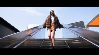 Sable fur jacket screenshot 5