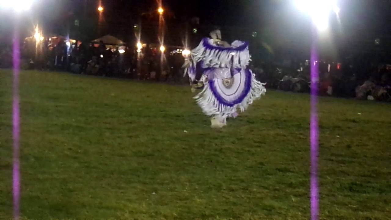Patrick Mitsuing v. Clay Crawford @ 2016 United Tribes Powwow