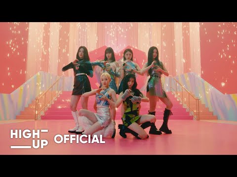 STAYC(스테이씨) 'RUN2U' MV