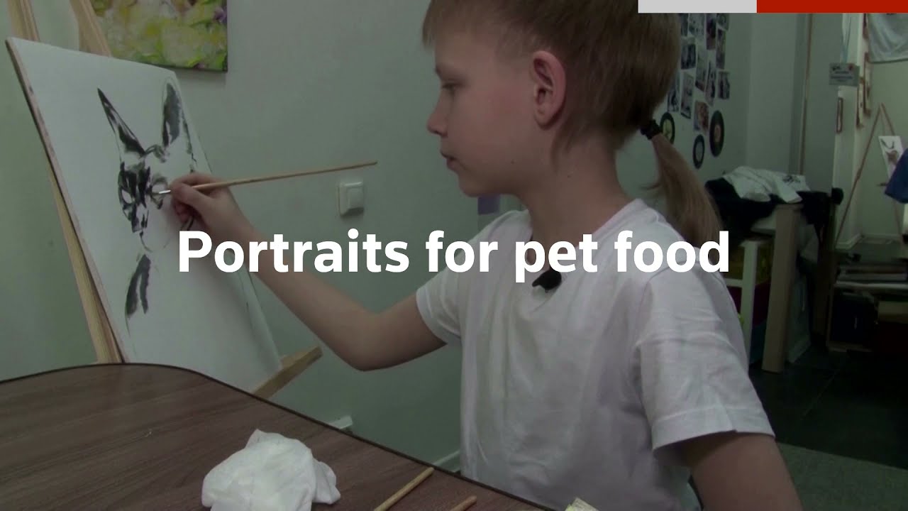 The 10-year-old painting pet portraits for charity