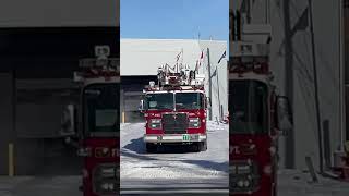 **LIGHT SHOW** Calgary Ladder 17 Responding COLD | CFD **LIGHT SHOW** Calgary Ladder 17 Responding COLD | CFD