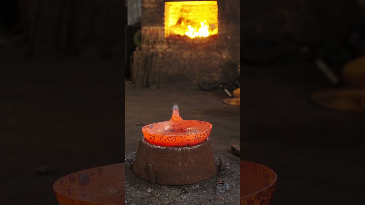 Traditional Handmade Zhangqiu Iron Wok