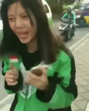 Gojek cantik goyang dududu blackpink😍