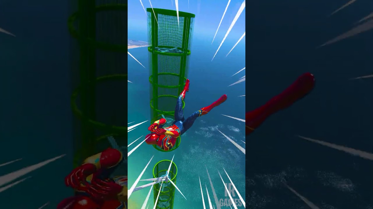 PULANDO NO MAR! HOMEM ARANHA e SUPER HER&Oacute;IS SALTAM NO MAR #shorts