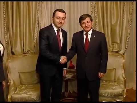 ირაკლი ღარიბაშვილი აჰმეტ დავუთოღლუს შეხვდა