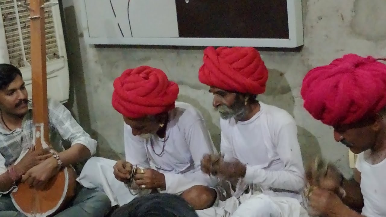 Marwadi dewasi desi bhajan || #dewasi #bhajan #veenabhajan #viral #video