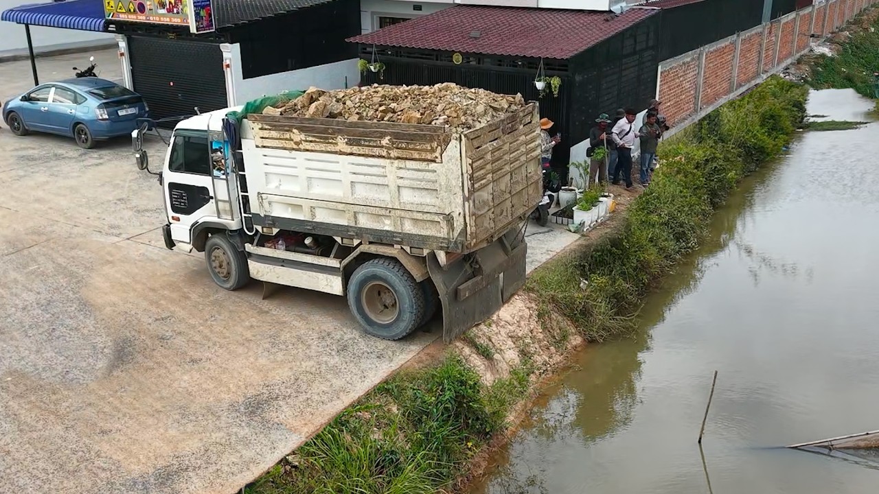 Perfectly Flooded Area Landfilling UP & Cleanup | BulldozerD31PX + Dump Truck Spreading