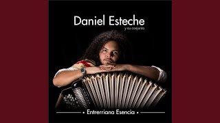 Vignette de la vidéo "Daniel Esteche Y Su Conjunto - Mi Ponchillo y Mi Facón/Peoncito de Estancia/Vamos Caballito"