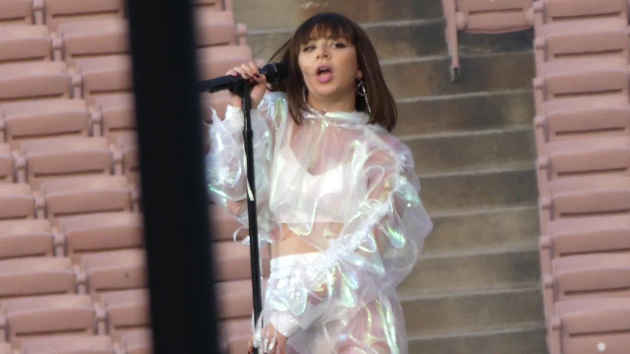 Charli XCX - Break The Rules LIVE HD (2018) Pasadena Rose Bowl