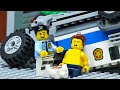 Lego City Car Crash Hospital Emergency Prisoner Escape