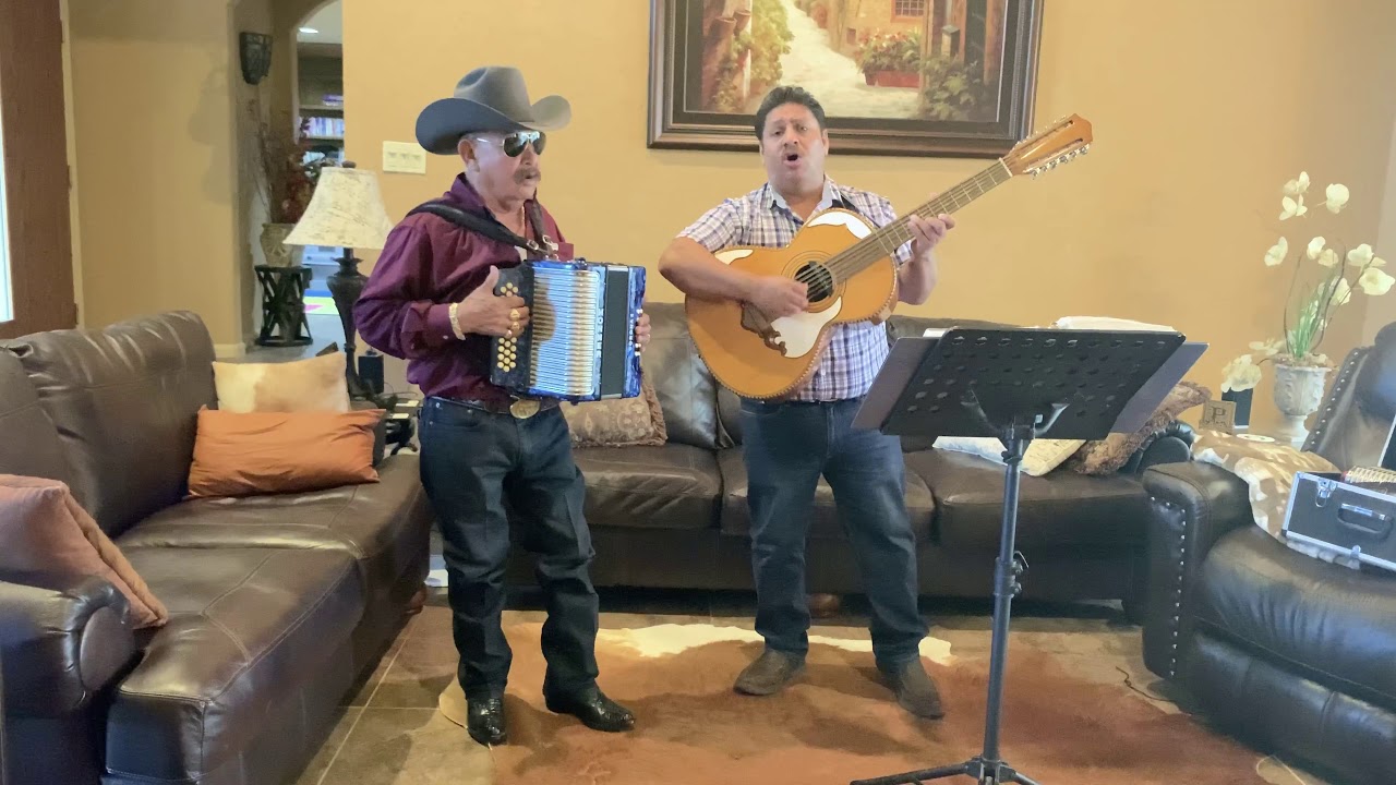 Pescadores de Ensenada- George Trujillo Cover