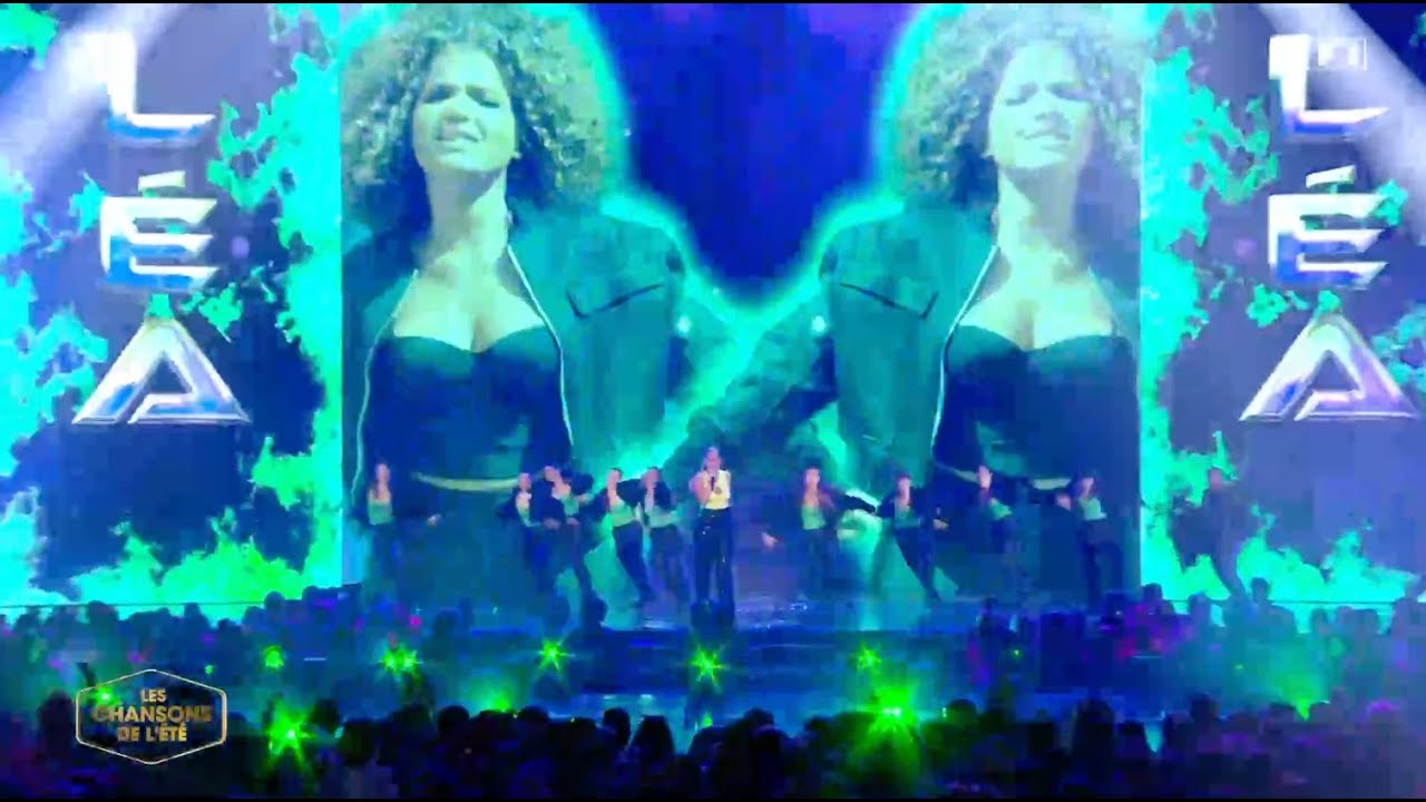 Léa - Plus fort (Live - LES CHANSONS DE L'ÉTÉ)